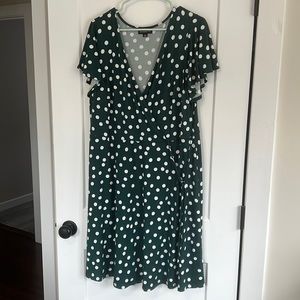 NWOT Fortune + Ivy Faux Wrap Dress